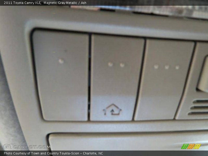 Magnetic Gray Metallic / Ash 2011 Toyota Camry XLE