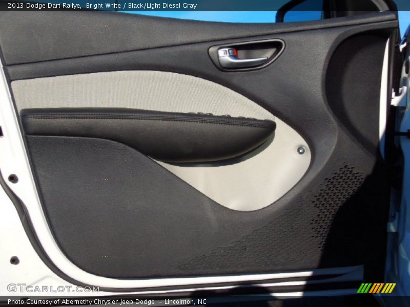 Bright White / Black/Light Diesel Gray 2013 Dodge Dart Rallye