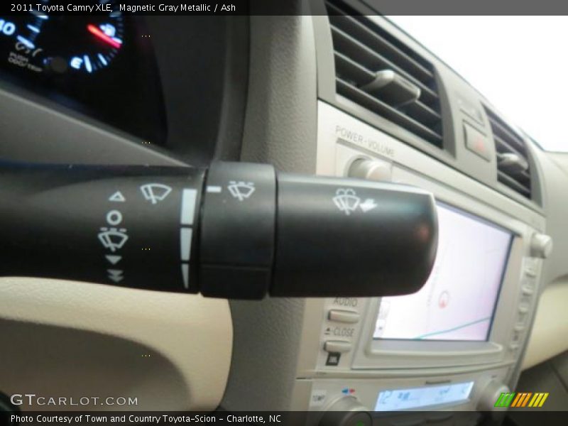 Magnetic Gray Metallic / Ash 2011 Toyota Camry XLE