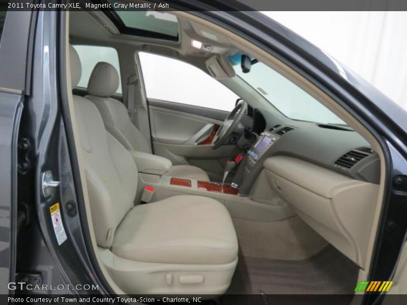 Magnetic Gray Metallic / Ash 2011 Toyota Camry XLE