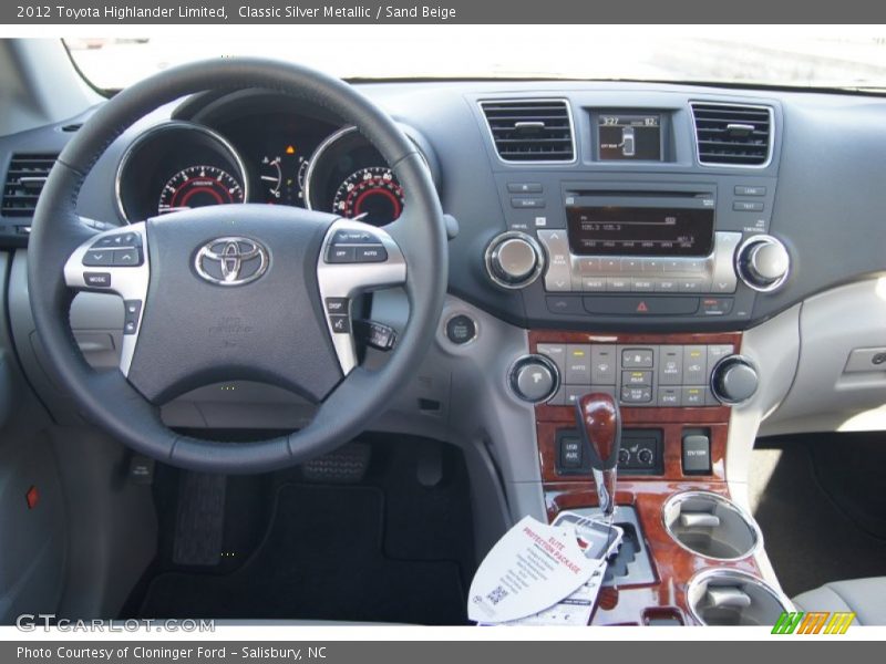 Classic Silver Metallic / Sand Beige 2012 Toyota Highlander Limited