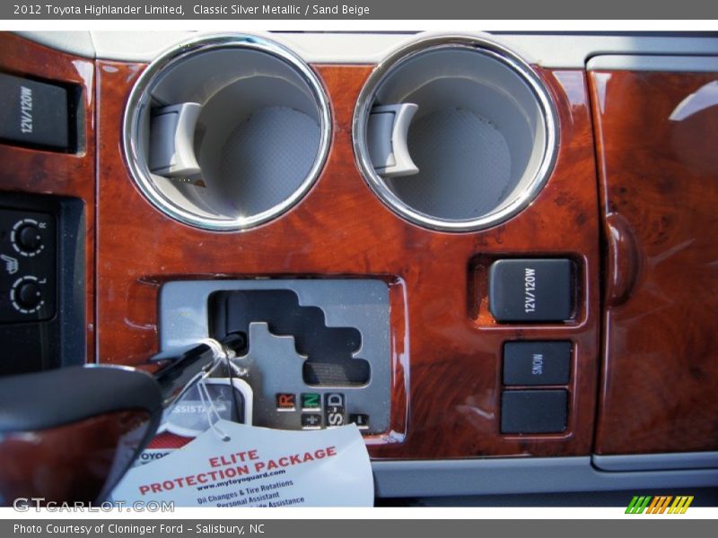 Classic Silver Metallic / Sand Beige 2012 Toyota Highlander Limited