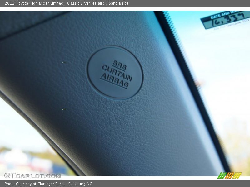 Classic Silver Metallic / Sand Beige 2012 Toyota Highlander Limited