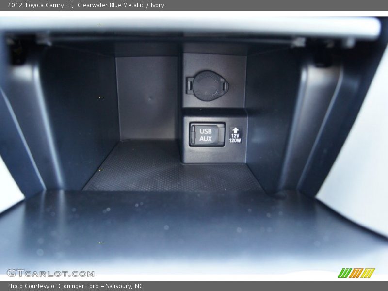 Clearwater Blue Metallic / Ivory 2012 Toyota Camry LE