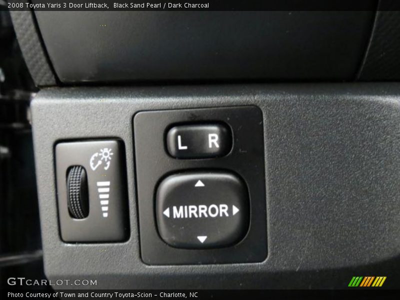 Black Sand Pearl / Dark Charcoal 2008 Toyota Yaris 3 Door Liftback