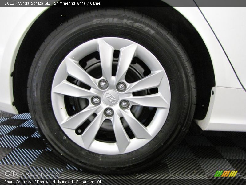 Shimmering White / Camel 2012 Hyundai Sonata GLS