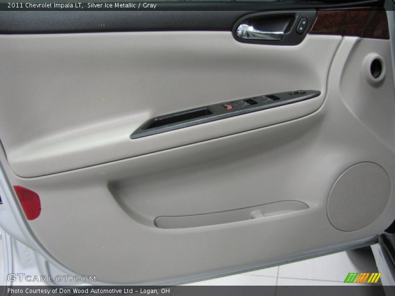 Silver Ice Metallic / Gray 2011 Chevrolet Impala LT