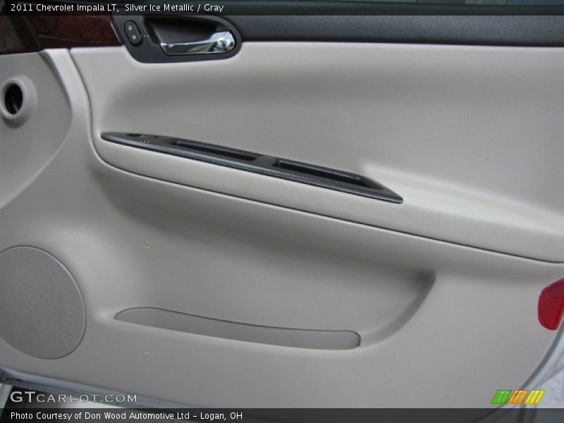 Silver Ice Metallic / Gray 2011 Chevrolet Impala LT