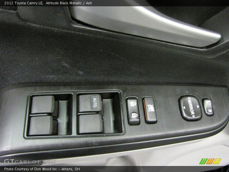 Attitude Black Metallic / Ash 2012 Toyota Camry LE