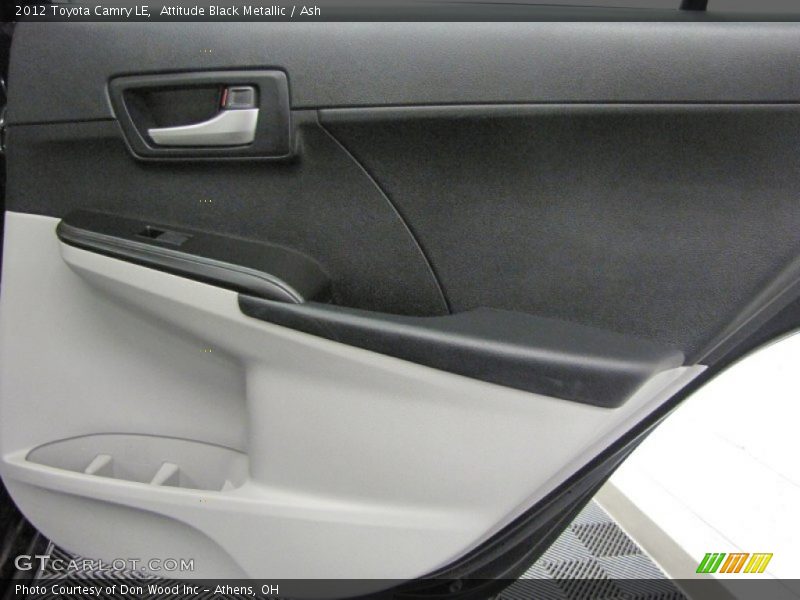 Attitude Black Metallic / Ash 2012 Toyota Camry LE