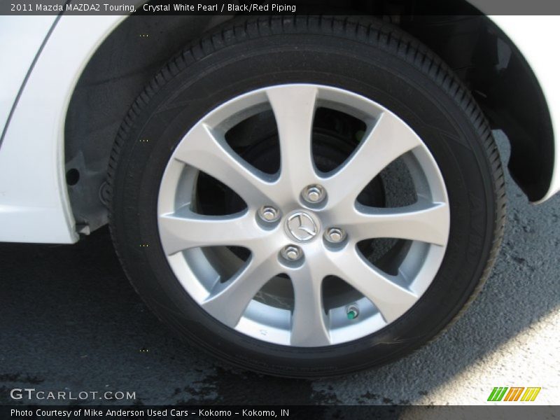 Crystal White Pearl / Black/Red Piping 2011 Mazda MAZDA2 Touring