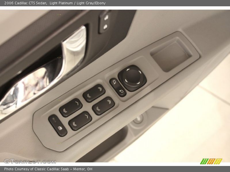 Light Platinum / Light Gray/Ebony 2006 Cadillac CTS Sedan