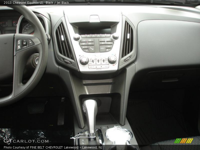 Black / Jet Black 2013 Chevrolet Equinox LS
