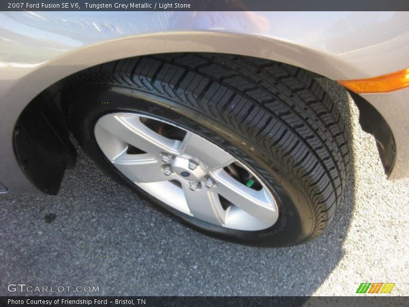 Tungsten Grey Metallic / Light Stone 2007 Ford Fusion SE V6