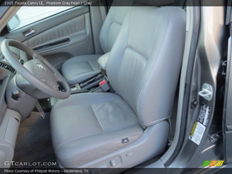 Phantom Gray Pearl / Gray 2005 Toyota Camry LE