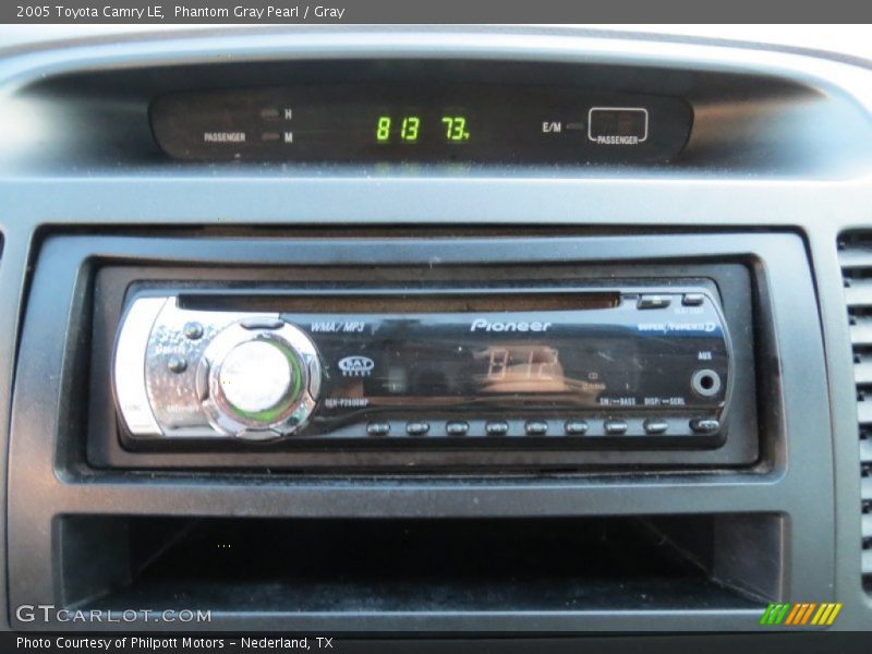 Phantom Gray Pearl / Gray 2005 Toyota Camry LE