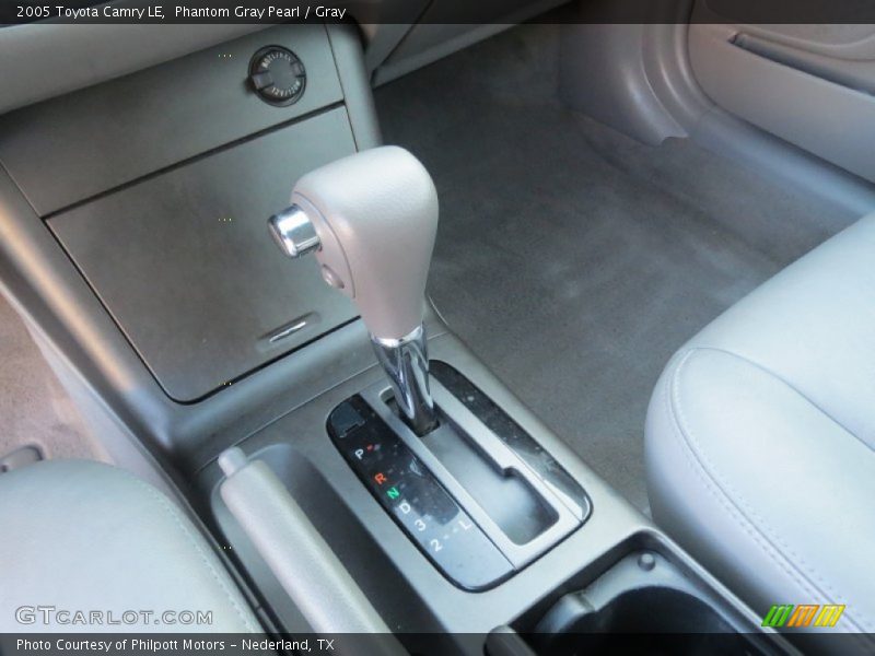 Phantom Gray Pearl / Gray 2005 Toyota Camry LE