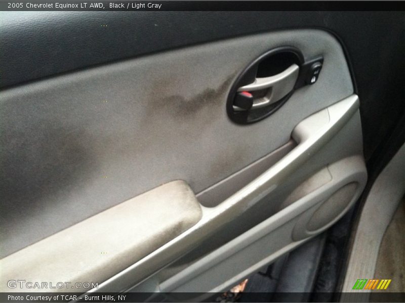 Black / Light Gray 2005 Chevrolet Equinox LT AWD