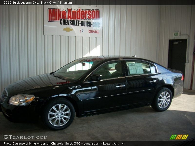 Black Onyx / Titanium 2010 Buick Lucerne CXL