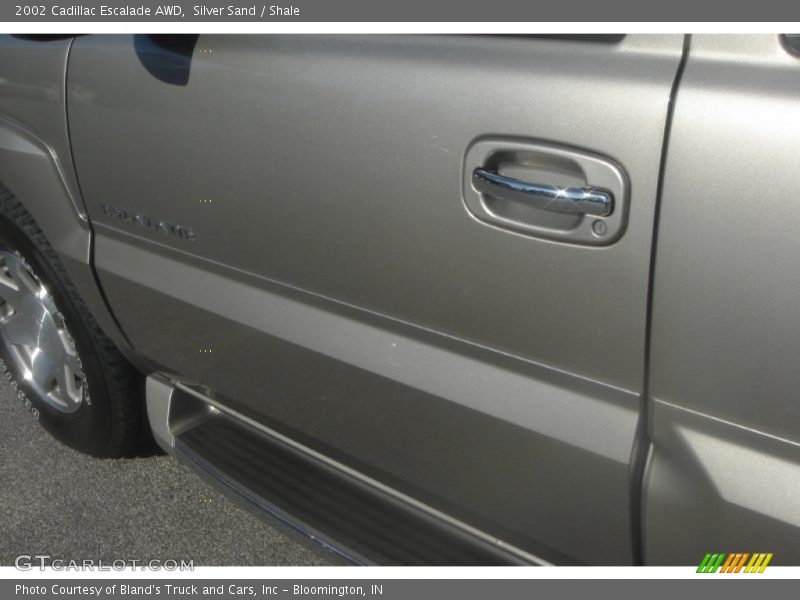 Silver Sand / Shale 2002 Cadillac Escalade AWD