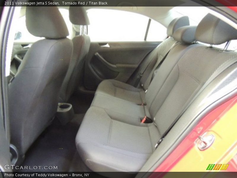 Tornado Red / Titan Black 2011 Volkswagen Jetta S Sedan