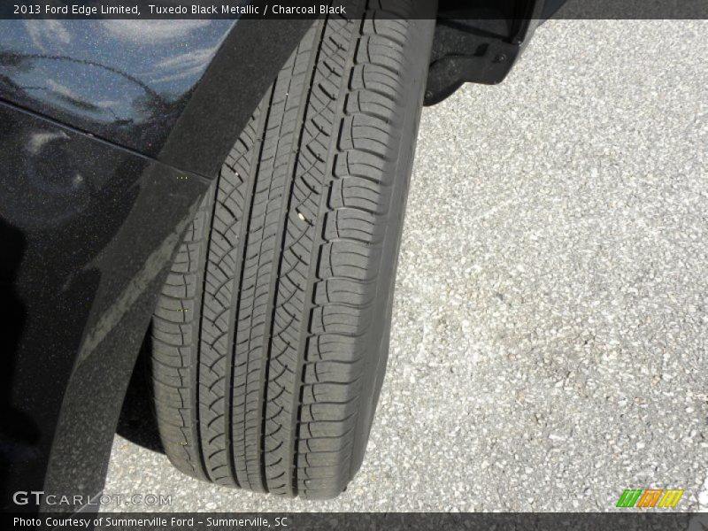 Tuxedo Black Metallic / Charcoal Black 2013 Ford Edge Limited