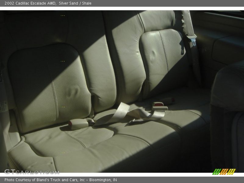 Silver Sand / Shale 2002 Cadillac Escalade AWD
