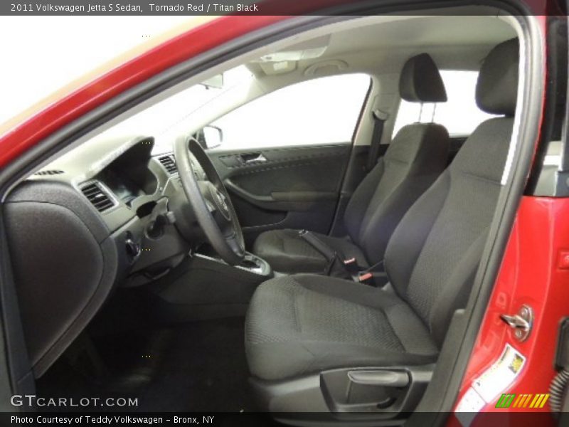 Tornado Red / Titan Black 2011 Volkswagen Jetta S Sedan