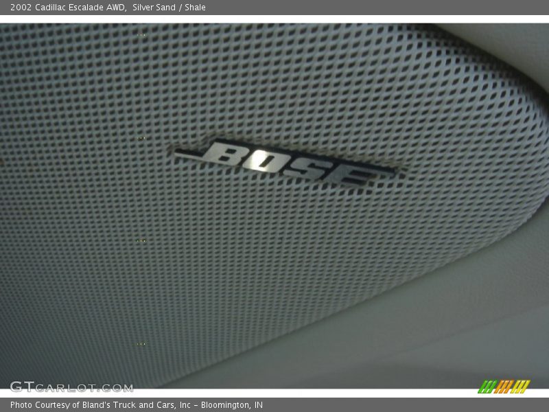 Silver Sand / Shale 2002 Cadillac Escalade AWD