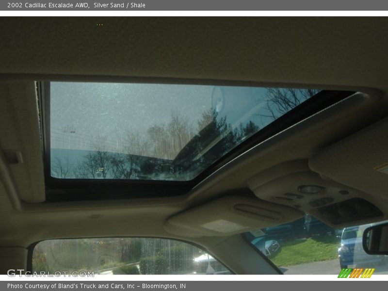 Silver Sand / Shale 2002 Cadillac Escalade AWD