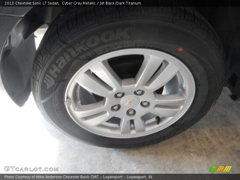 Cyber Gray Metallic / Jet Black/Dark Titanium 2013 Chevrolet Sonic LT Sedan