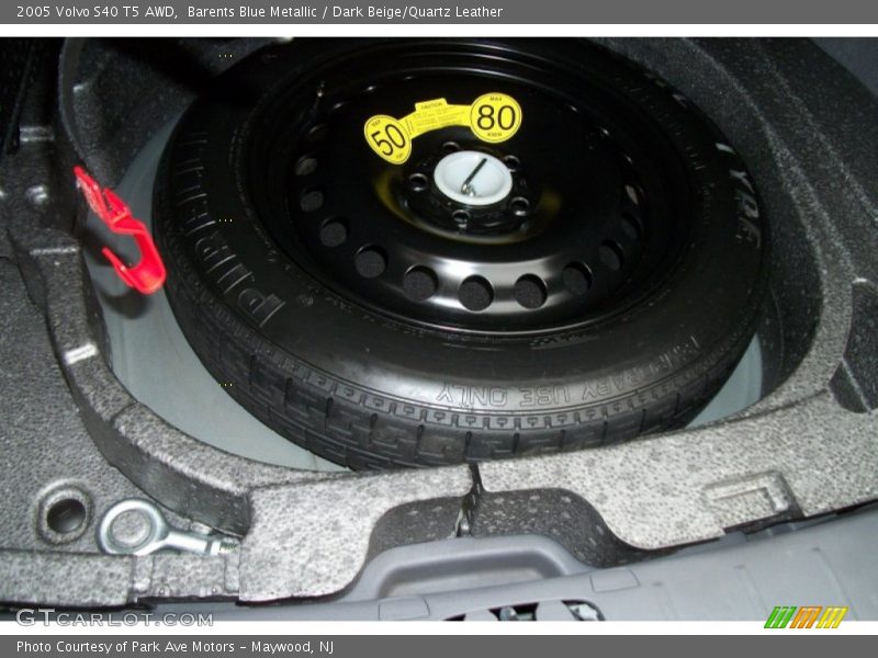 Barents Blue Metallic / Dark Beige/Quartz Leather 2005 Volvo S40 T5 AWD