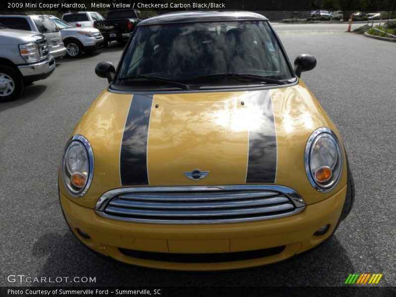 Mellow Yellow / Checkered Carbon Black/Black 2009 Mini Cooper Hardtop