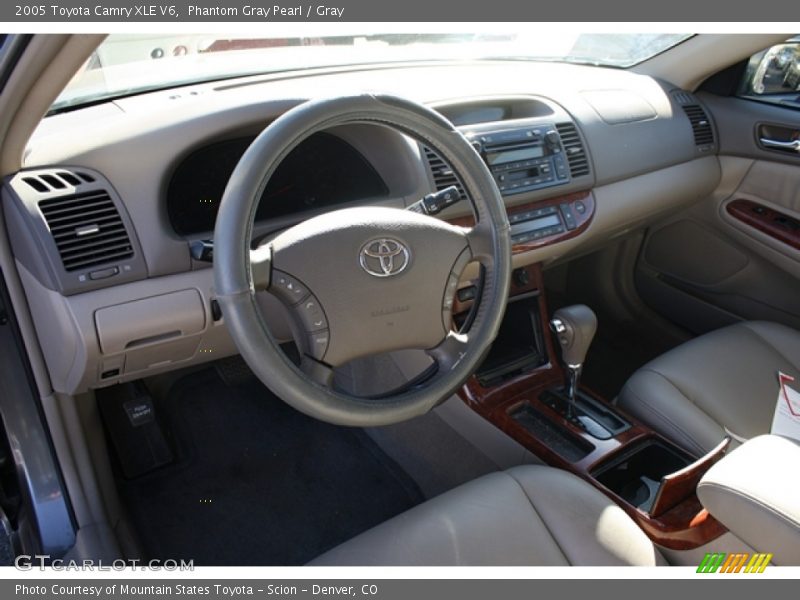 Phantom Gray Pearl / Gray 2005 Toyota Camry XLE V6
