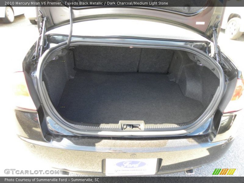 Tuxedo Black Metallic / Dark Charcoal/Medium Light Stone 2010 Mercury Milan V6 Premier