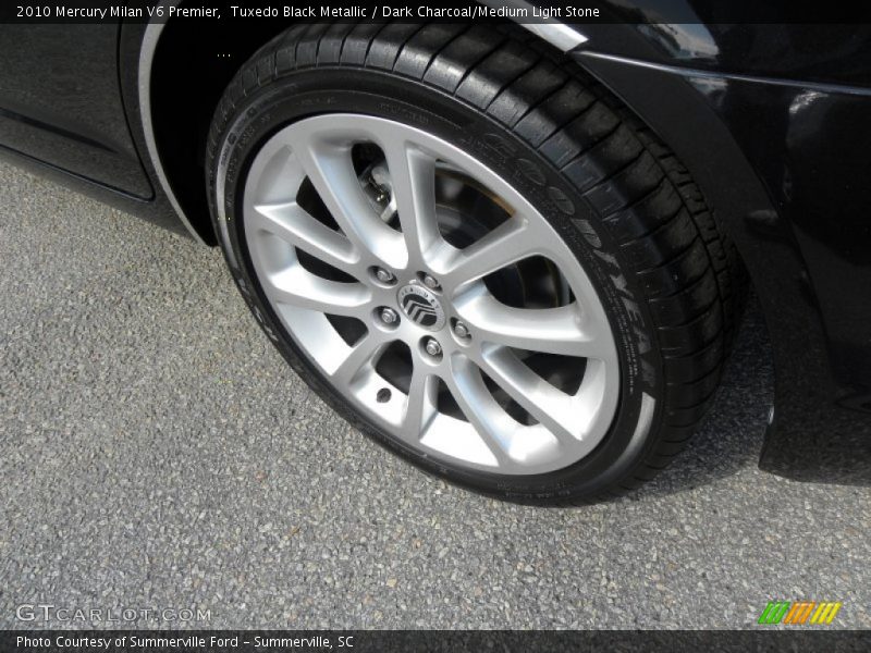 Tuxedo Black Metallic / Dark Charcoal/Medium Light Stone 2010 Mercury Milan V6 Premier