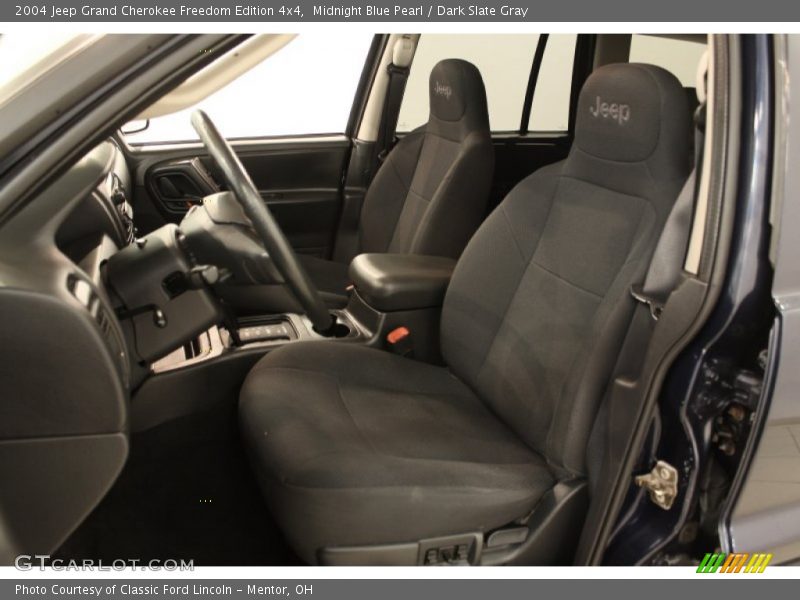 Front Seat of 2004 Grand Cherokee Freedom Edition 4x4