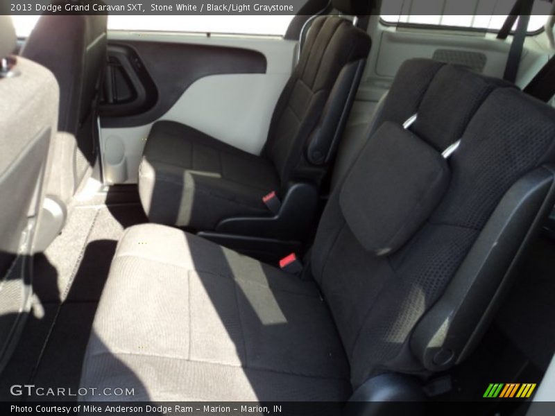 Stone White / Black/Light Graystone 2013 Dodge Grand Caravan SXT