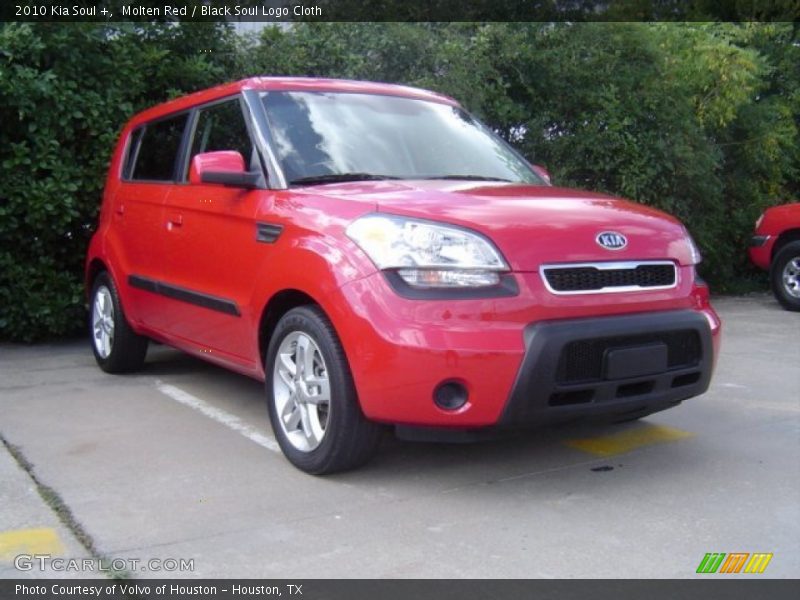 Molten Red / Black Soul Logo Cloth 2010 Kia Soul +