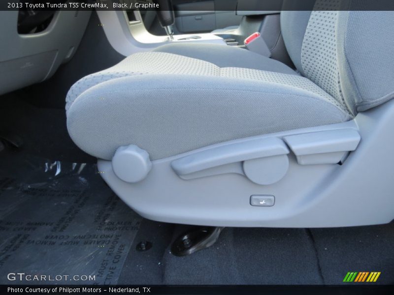 Front Seat of 2013 Tundra TSS CrewMax