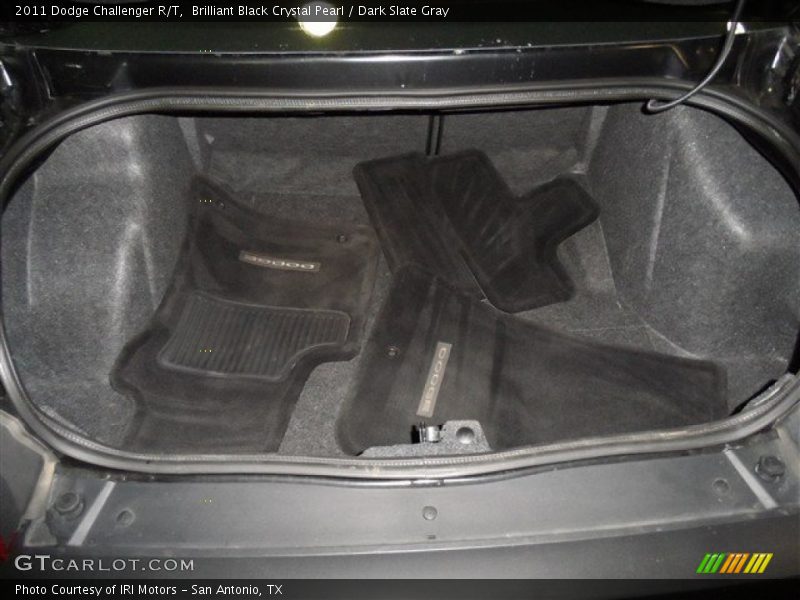 Brilliant Black Crystal Pearl / Dark Slate Gray 2011 Dodge Challenger R/T