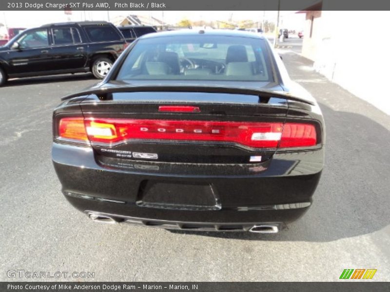 Pitch Black / Black 2013 Dodge Charger SXT Plus AWD