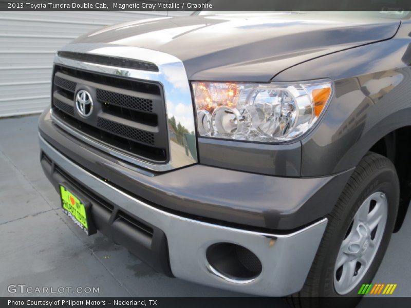 Magnetic Gray Metallic / Graphite 2013 Toyota Tundra Double Cab