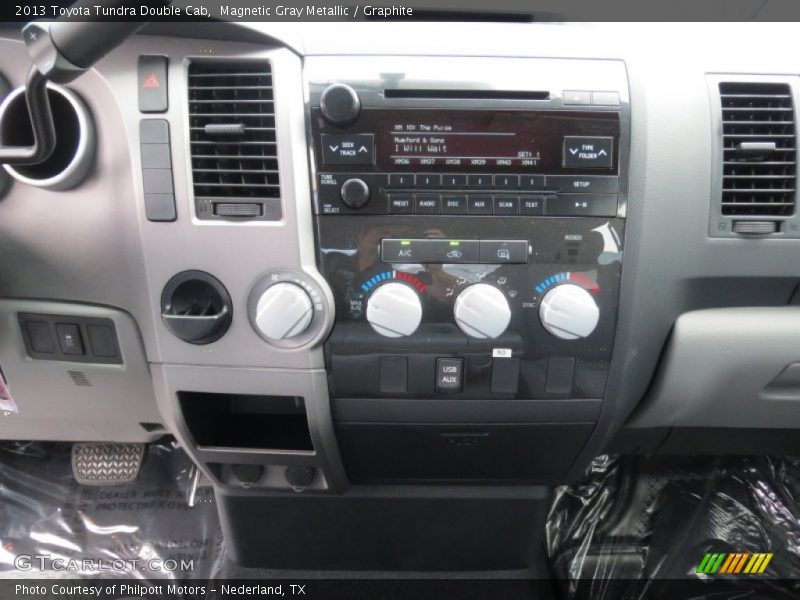 Magnetic Gray Metallic / Graphite 2013 Toyota Tundra Double Cab