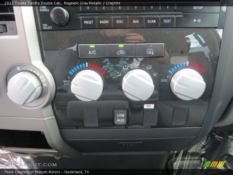 Magnetic Gray Metallic / Graphite 2013 Toyota Tundra Double Cab
