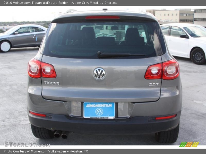 Alpine Grey Metallic / Charcoal 2010 Volkswagen Tiguan Wolfsburg Edition