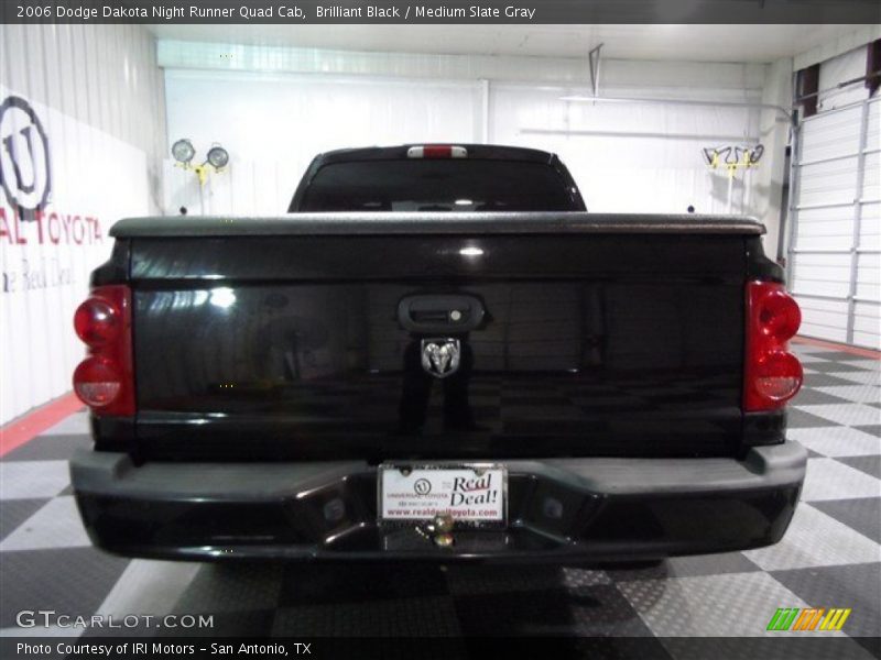 Brilliant Black / Medium Slate Gray 2006 Dodge Dakota Night Runner Quad Cab