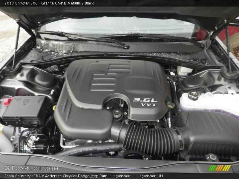Granite Crystal Metallic / Black 2013 Chrysler 300