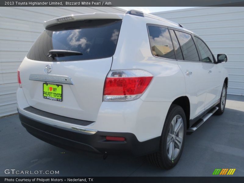 Blizzard White Pearl / Ash 2013 Toyota Highlander Limited