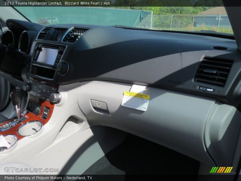 Blizzard White Pearl / Ash 2013 Toyota Highlander Limited